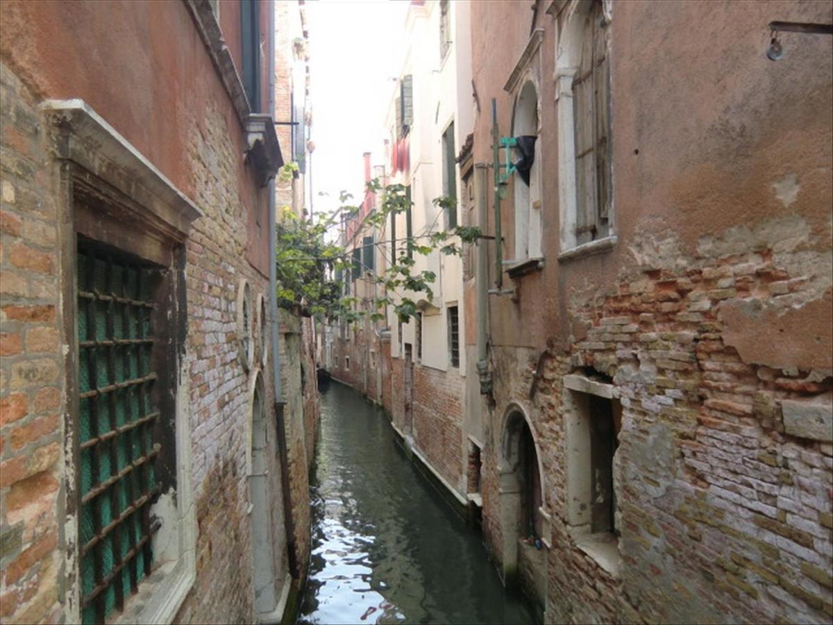 Canal Tron Veneza Exterior foto